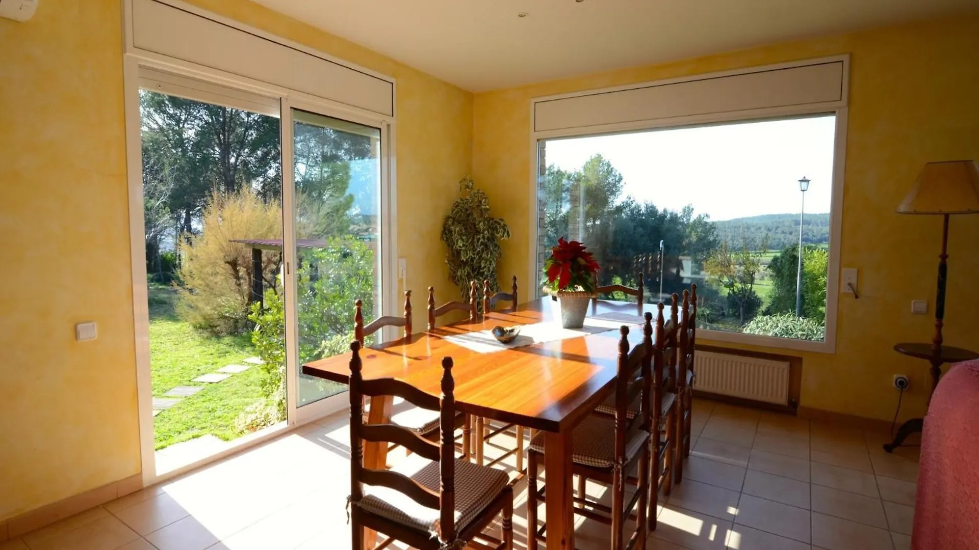 Apartment La Romaguera Garrigolas