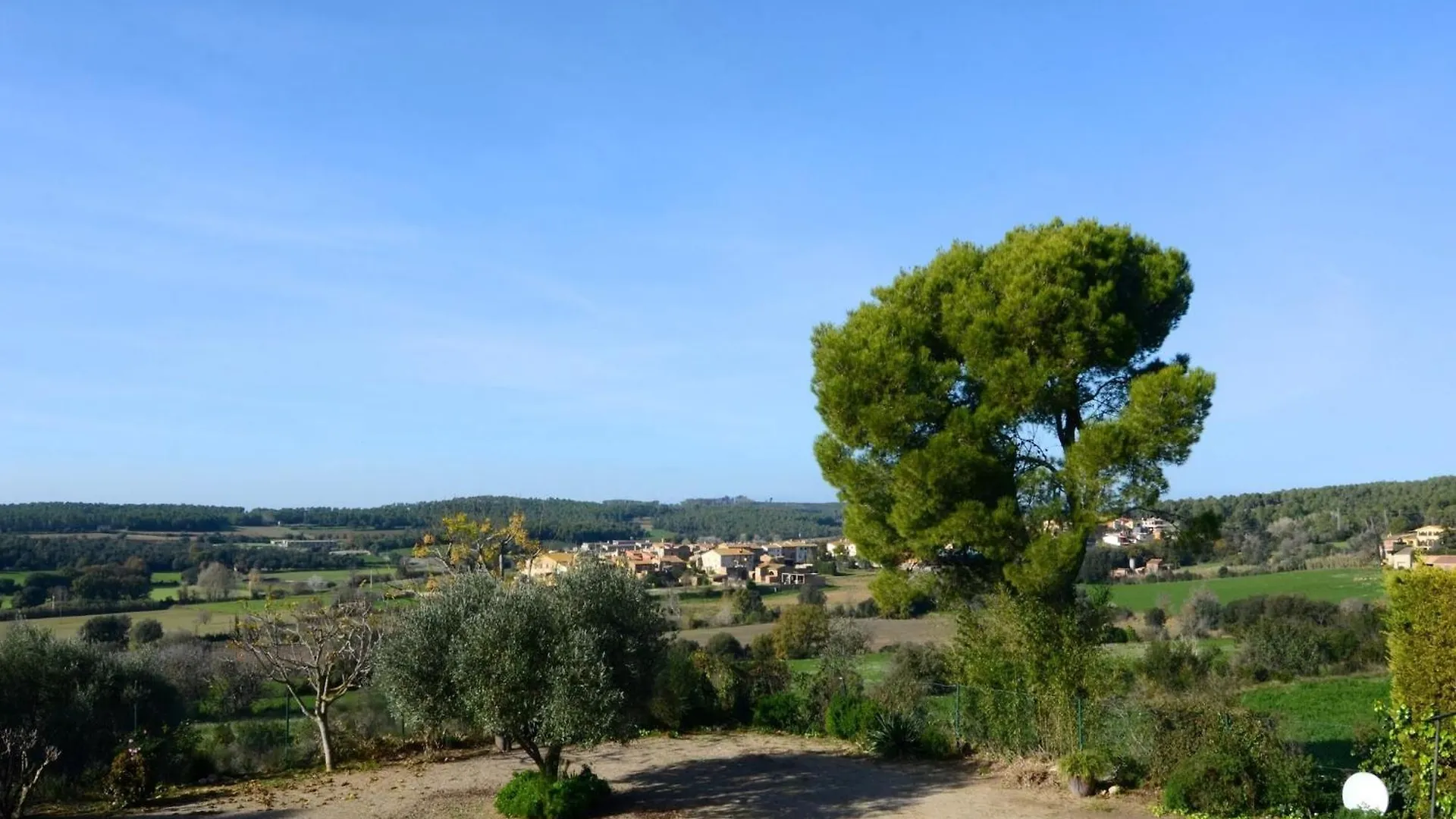 Apartment La Romaguera Garrigolas Villa