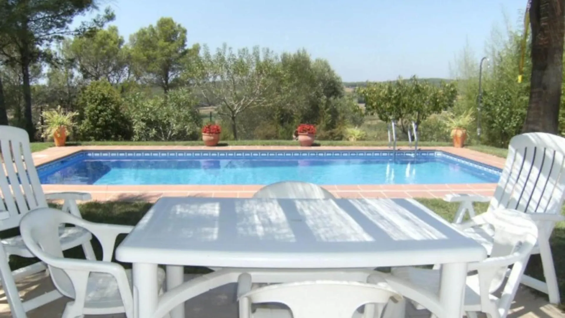 Apartment La Romaguera Garrigolas