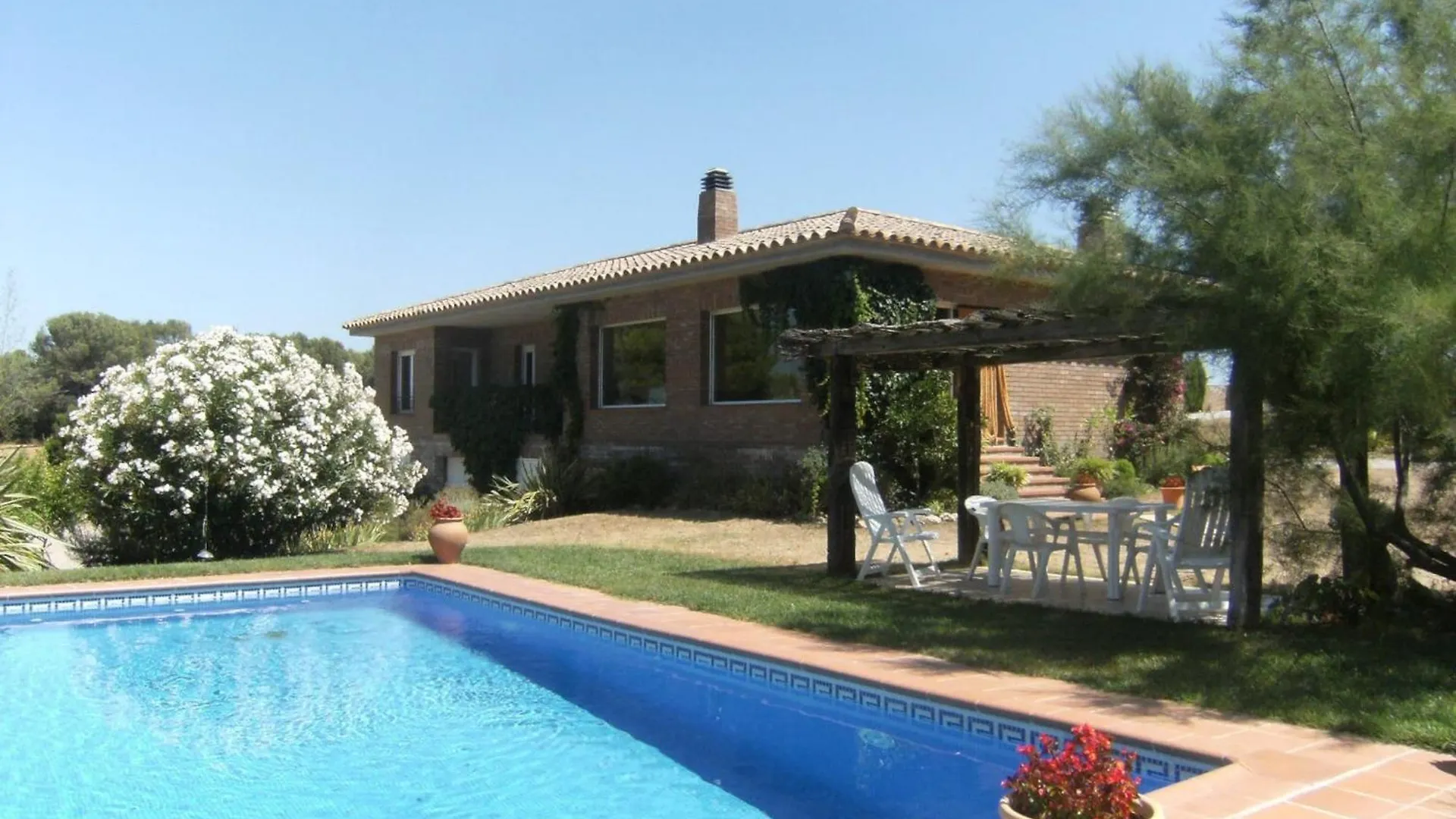 Villa Apartment La Romaguera Garrigolas